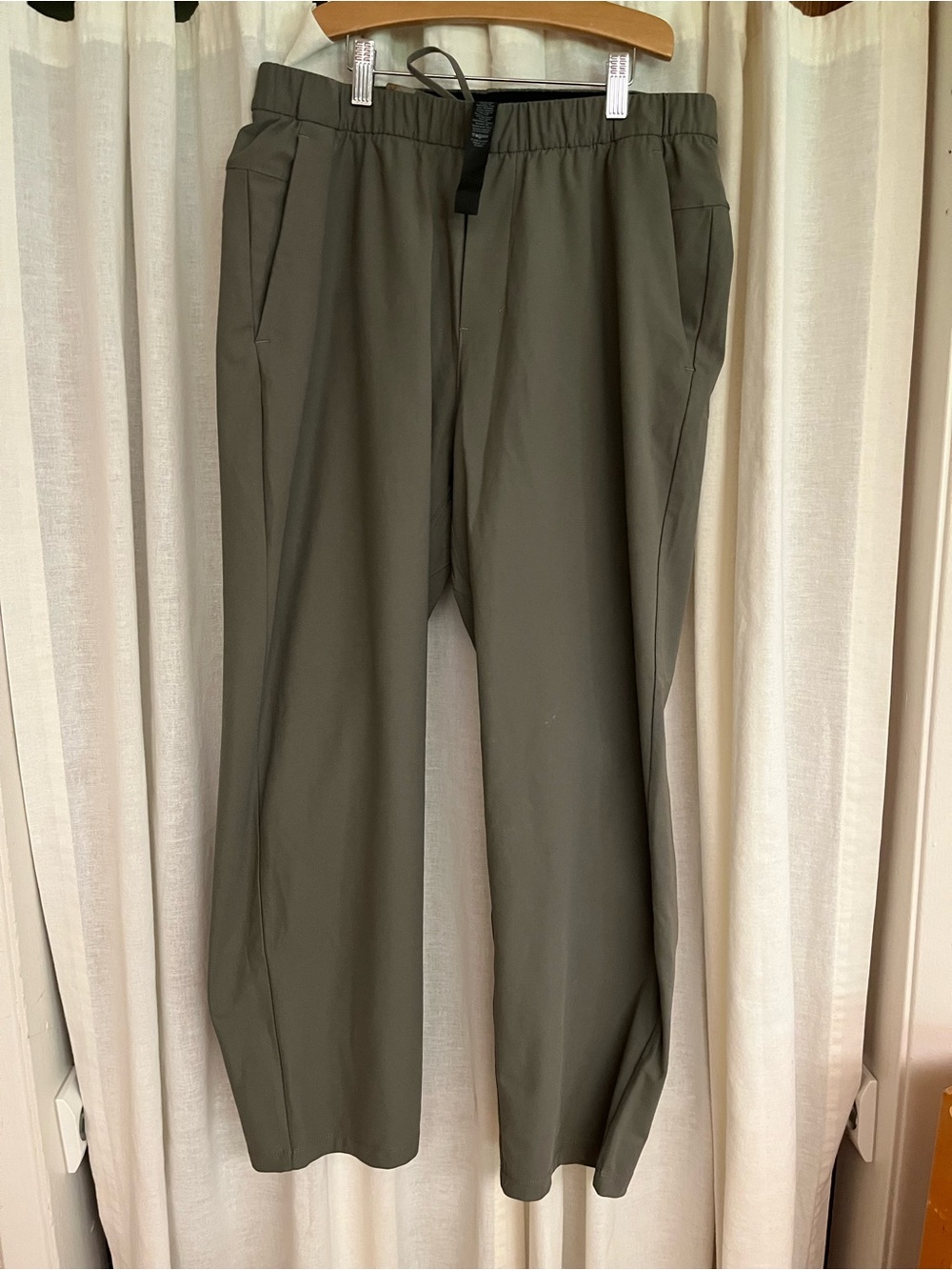 lululemon athletica Olive Stretch Drawstring Chinos